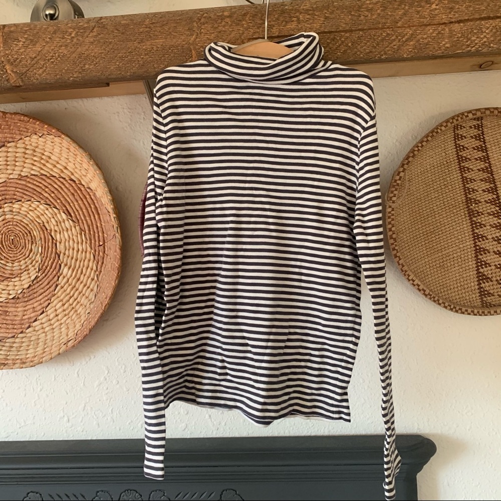 Mini Boden striped turtleneck
